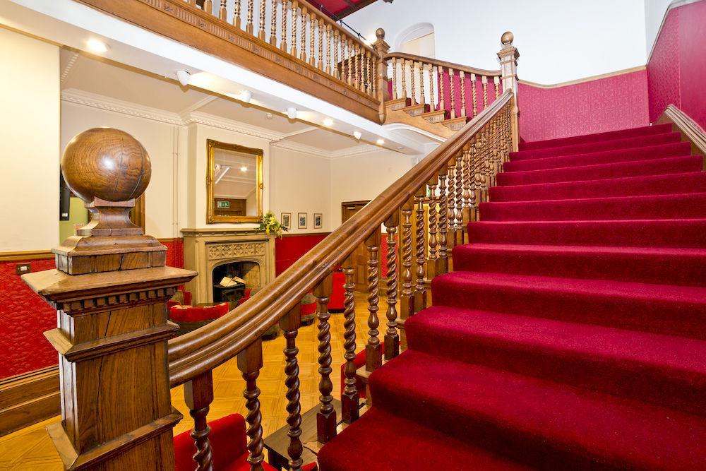 Yha Castleton Losehill Hall Экстерьер фото